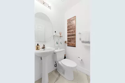 527 NW 208th Dr, Pembroke Pines, FL 33029 - Photo 13