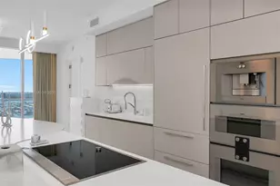 16901 Collins Ave, Sunny Isles Beach, FL 33160 - Photo 29