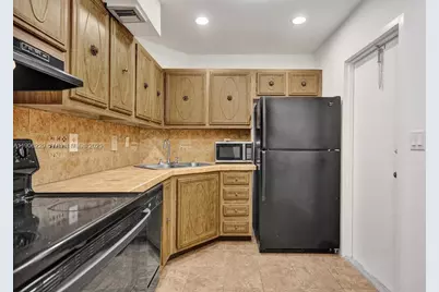 3101 Oakland Shores Dr #H209, Oakland Park, FL 33309 - Photo 3