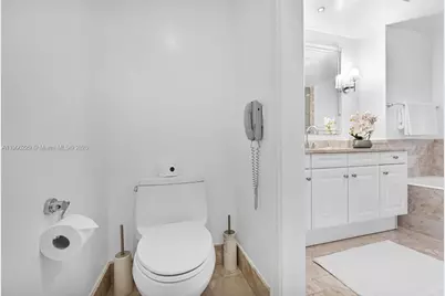 1435 Brickell Ave #3401, Miami, FL 33131 - Photo 19