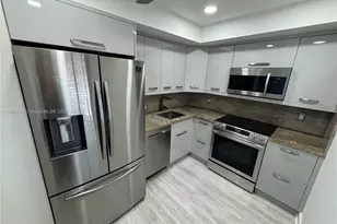 3300 N Palm Aire Dr, Pompano Beach, FL 33069 - Photo 1