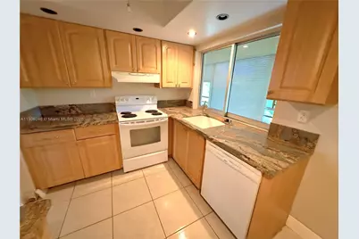 9070 Lime Bay Blvd #301, Tamarac, FL 33321 - Photo 7