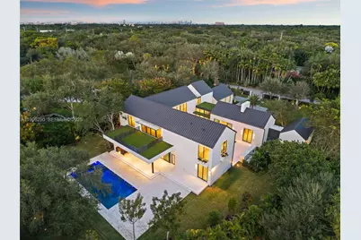 9400 SW 60th Ct, Pinecrest, FL 33156 - Photo 3