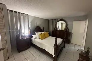 9682 Fontainebleau Blvd, Miami, FL 33172 - Photo 27
