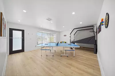 2761 SW 92nd Pl, Miami, FL 33165 - Photo 19