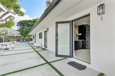 256 NW 57th St, Miami, FL 33127 - Photo 5