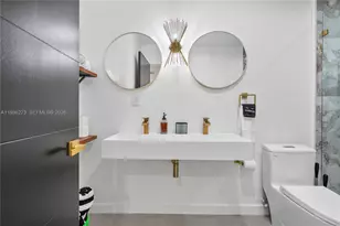 256 NW 57th St, Miami, FL 33127 - Photo 13