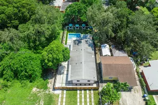 256 NW 57th St, Miami, FL 33127 - Photo 3