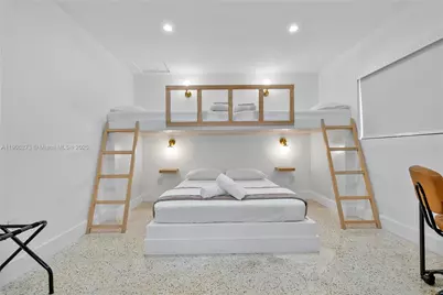 256 NW 57th St, Miami, FL 33127 - Photo 23