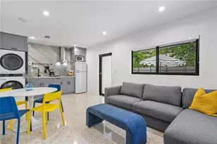 256 NW 57th St, Miami, FL 33127 - Photo 37