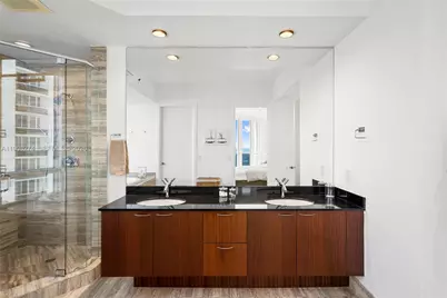 15901 Collins Ave #1206, Sunny Isles Beach, FL 33160 - Photo 27