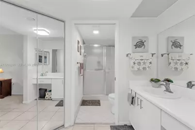 801 SW 138th Ave #310E, Pembroke Pines, FL 33027 - Photo 11