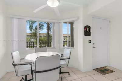 801 SW 138th Ave #310E, Pembroke Pines, FL 33027 - Photo 5