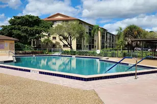 801 SW 138th Ave, Pembroke Pines, FL 33027 - Photo 19