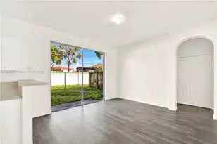 27283 SW 138th Path, Homestead, FL 33032 - Photo 7