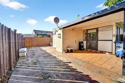 6018 NW 172nd Terr Cir, Hialeah, FL 33015 - Photo 19