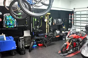 8002 NW 43rd St, Doral, FL 33166 - Photo 31