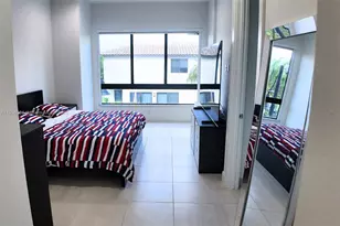 8002 NW 43rd St, Doral, FL 33166 - Photo 7