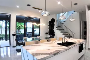 8002 NW 43rd St, Doral, FL 33166 - Photo 29