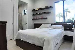 8002 NW 43rd St, Doral, FL 33166 - Photo 13