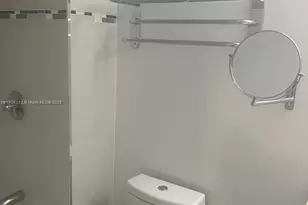 2101 Brickell Ave, Miami, FL 33129 - Photo 9