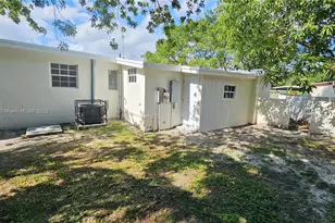 4630 SW 36th St, West Park, FL 33023 - Photo 11