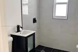 7207 Bay Dr, Miami Beach, FL 33141 - Photo 9