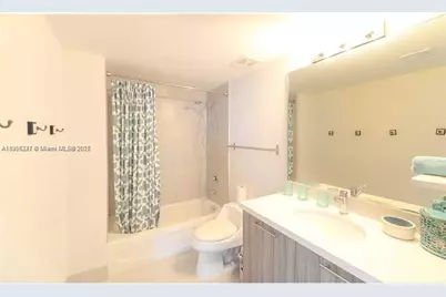 6700 Indian Creek Dr #908, Miami Beach, FL 33141 - Photo 17
