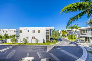 7541 NW 97th Ct, Doral, FL 33178 - Photo 31