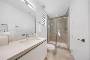 7541 NW 97th Ct, Doral, FL 33178 - Photo 33