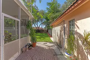 21500 SW 88th Ave, Cutler Bay, FL 33189 - Photo 35