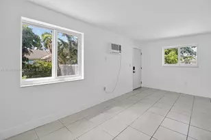 1864 NW 28th St, Miami, FL 33142 - Photo 3
