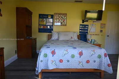 14229 Stirrup Ln, Wellington, FL 33414 - Photo 15