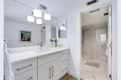 881 Ocean Dr #5D, Key Biscayne, FL 33149 - Photo 11