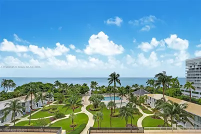 881 Ocean Dr #5D, Key Biscayne, FL 33149 - Photo 15