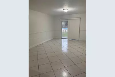 7505 SW 82nd St #117, Miami, FL 33143 - Photo 5
