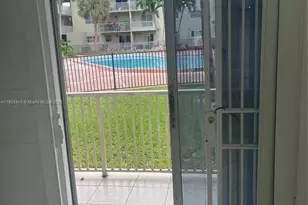 7505 SW 82nd St, Miami, FL 33143 - Photo 19