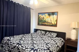 571 SW 142nd Ave, Pembroke Pines, FL 33027 - Photo 13