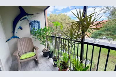 571 SW 142nd Ave #310, Pembroke Pines, FL 33027 - Photo 25