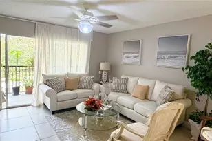571 SW 142nd Ave, Pembroke Pines, FL 33027 - Photo 17