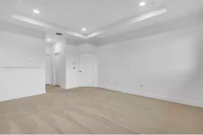 15540 NW 88th Ave, Miami Lakes, FL 33018 - Photo 19