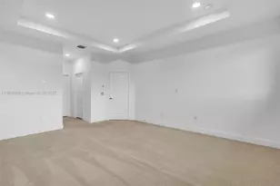 15540 NW 88th Ave, Miami Lakes, FL 33018 - Photo 19