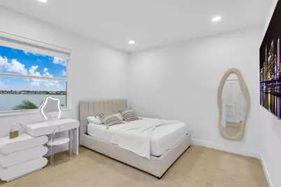 15540 NW 88th Ave, Miami Lakes, FL 33018 - Photo 25