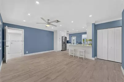 717 SE 2nd St, Deerfield Beach, FL 33441 - Photo 5