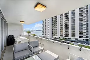 11 Island Ave, Miami Beach, FL 33139 - Photo 11
