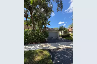 1499 Presidio Dr, Weston, FL 33327 - Photo 3