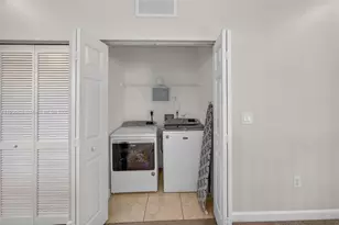 379 NE 25th Terrace, Homestead, FL 33033 - Photo 37