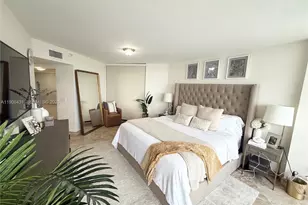 16711 Collins Ave, Sunny Isles Beach, FL 33160 - Photo 3