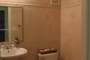 3855 Estepona Ave, Doral, FL 33178 - Photo 17