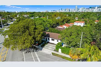 375 SW 32nd Rd, Miami, FL 33129 - Photo 37